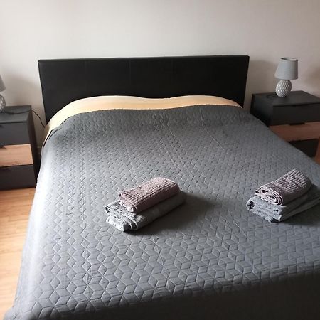 Apartment Lidija 班约勒 外观 照片