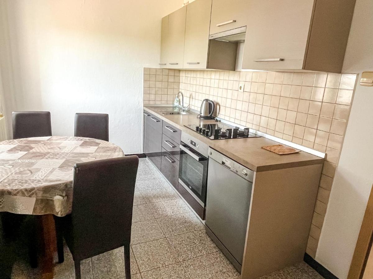 Apartment Lidija 班约勒 外观 照片