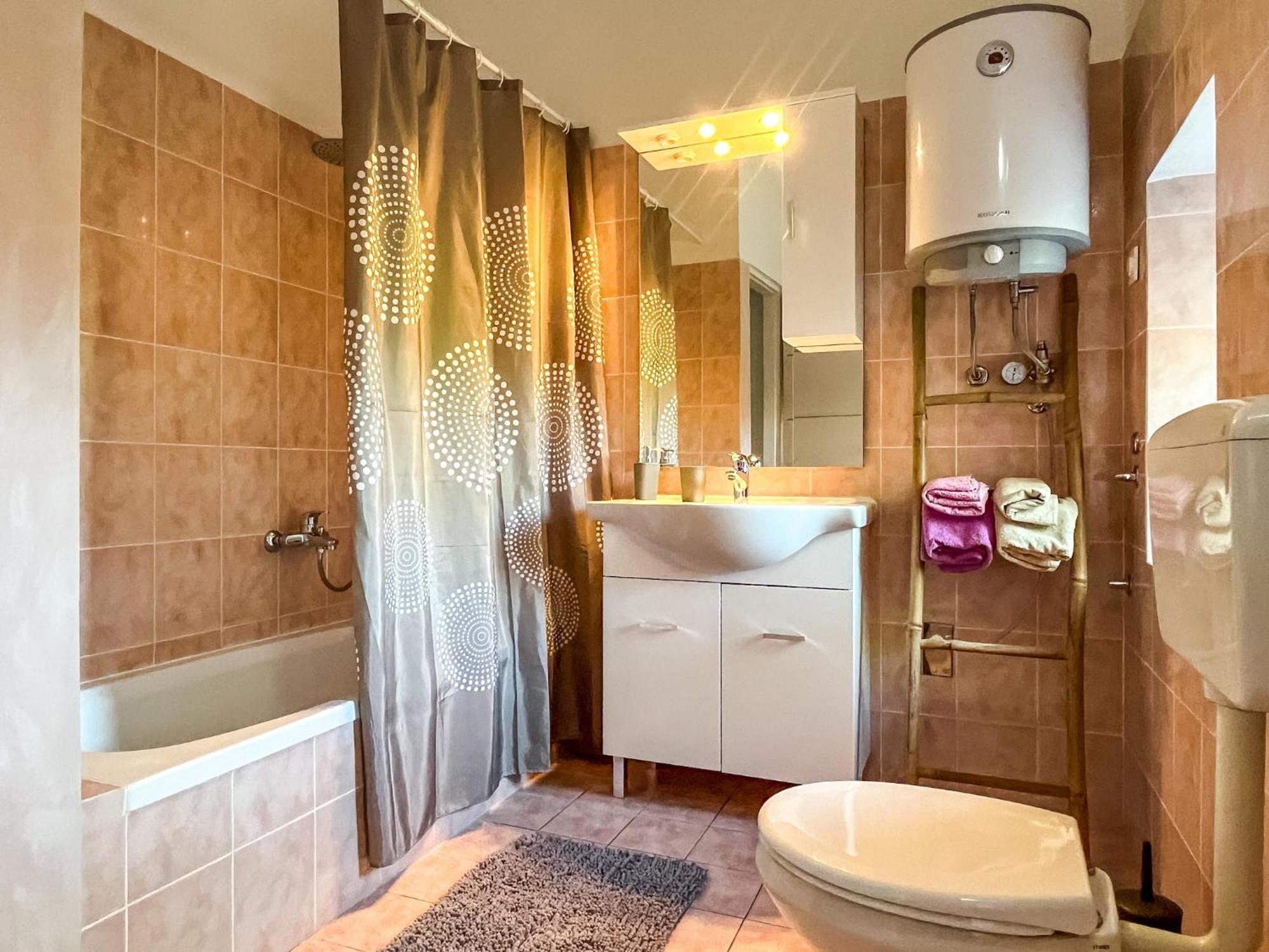 Apartment Lidija 班约勒 外观 照片